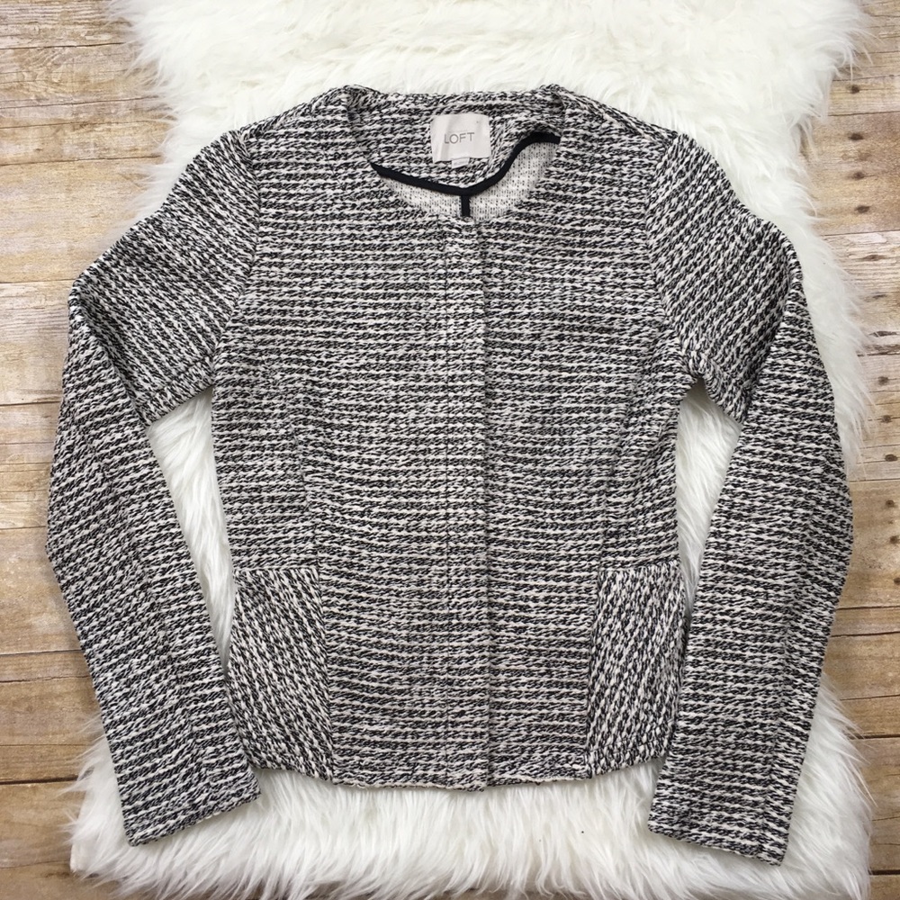 Ann Taylor LOFT Zipped Fitted Peplum Jacket